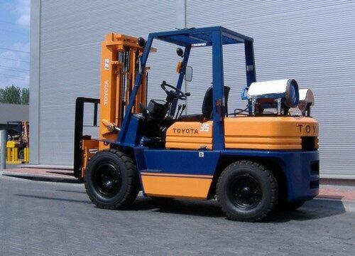 Wózek Widłowy TOYOTA serii 5 , Wózki Widłowe TOYOTA, Linde