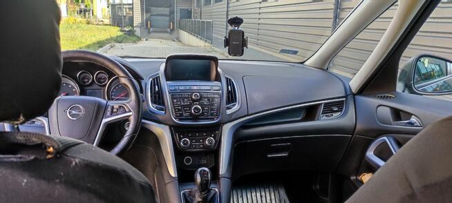 sprzedaż samochodu osobowego