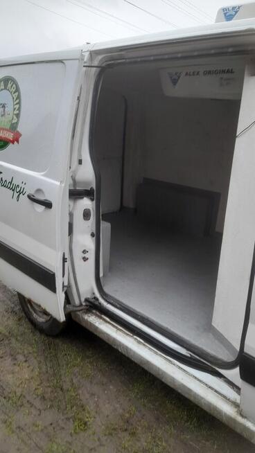 Samochód z chłodnią