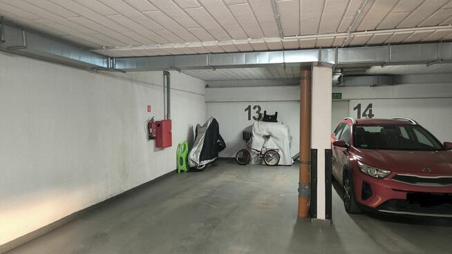 miejsce postojowe w garażu podziemnym 20m Krośnieńska 23 RZE