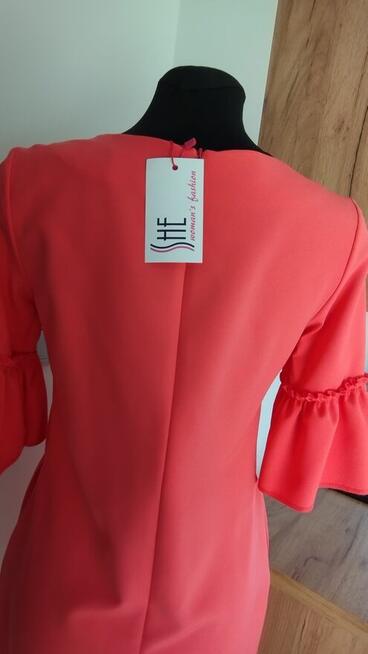 Sukienka koralowa z kieszeniami nowa