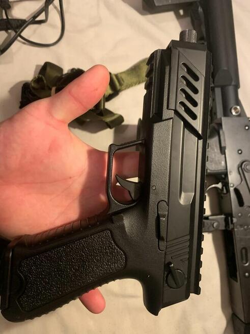 Repliki ASG + Dodatki