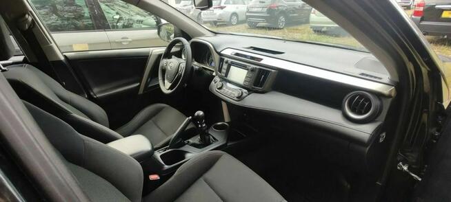 Toyota RAV-4 Pierwsza rejestracja 2016 rok, 4x4, salon Polska.