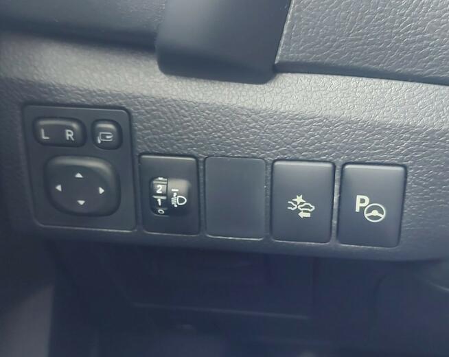 Toyota Auris po lifcie, bardzo zadbany, nie taxi.