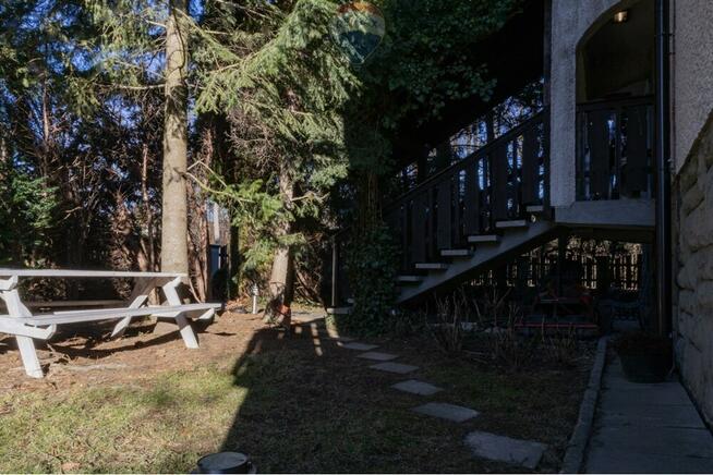 Elegancka posiadłość w Mazańcowicach – Twój azyl