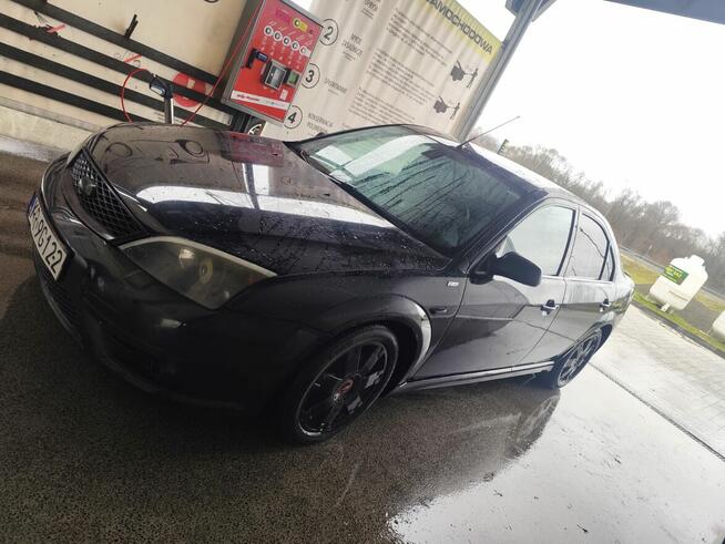 Mam do sprzedania Forda Mondeo MK3 w wersji Titanium 2004r.