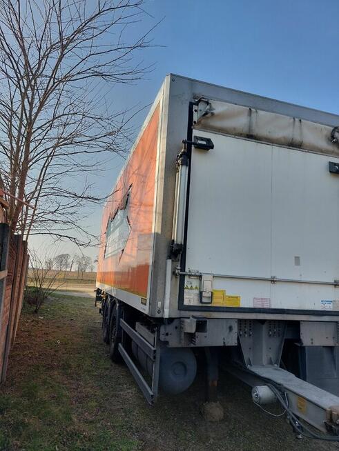 Przyczepa marki ROHR chłodnia 18 palet