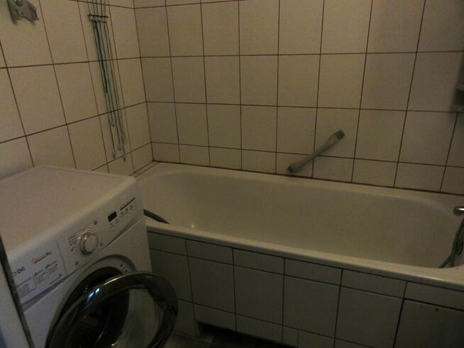 wyynajmę pok 1 osobowy 12m 2 piętro wrocław oś. gaj pani