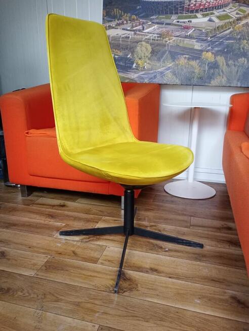 Krzesło konferencyjne Lumi LM 4C2 fotel konferencyjny biuro