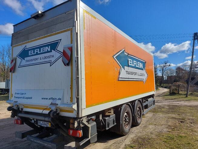 Przyczepa marki ROHR chłodnia 18 palet