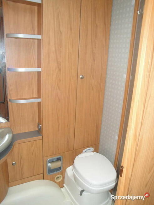 Przyczepa Kempingowa Burstner 540 Ts ,szeroka 245 cm , wc