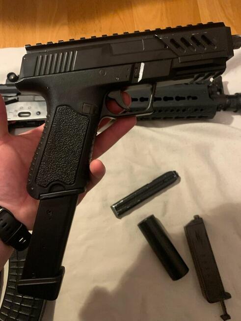 Repliki ASG + Dodatki