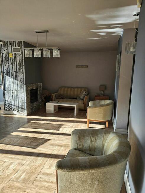 Wynajem pokoi pracowniczych, sali konferencyjnej Ławki