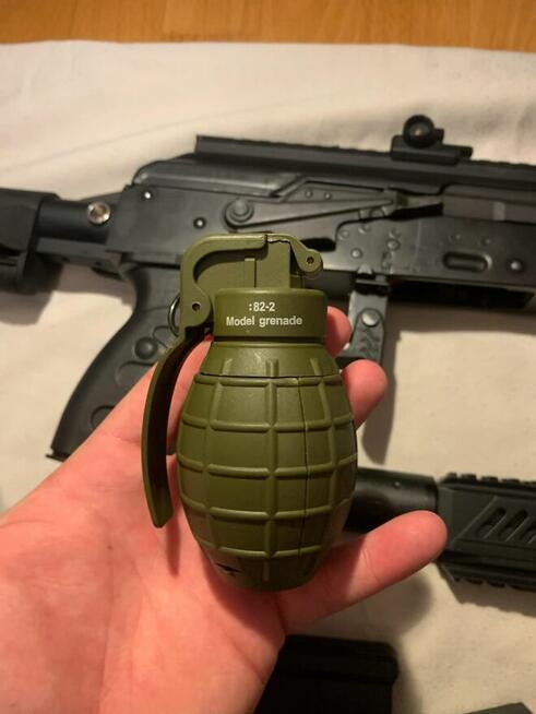 Repliki ASG + Dodatki