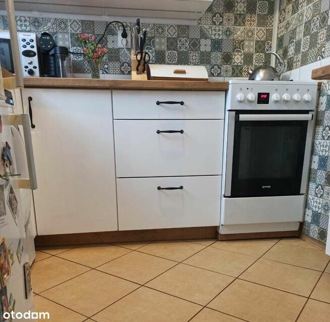 Sprzedam mieszkanie. Spokojne i przyjazne osiedle.