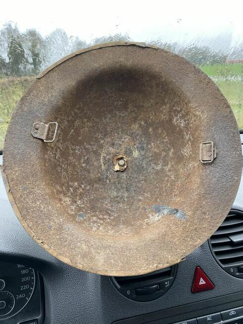 Hełm Brodie I, II WŚ