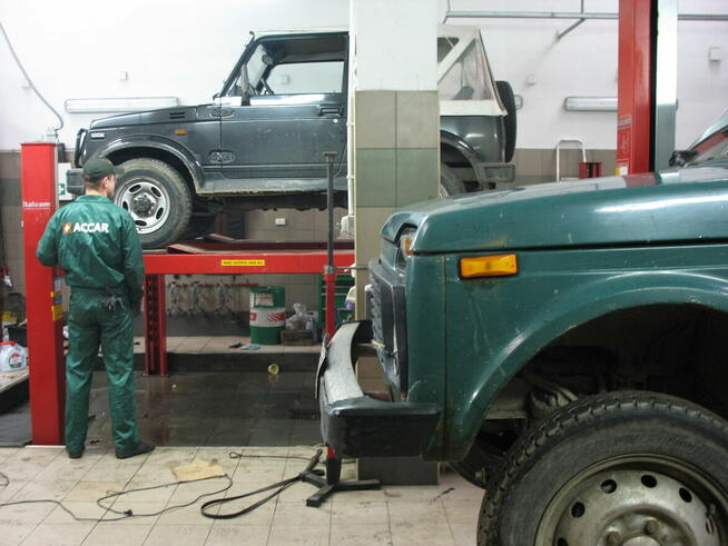 Mechanik samochodowy - ACCAR Auto Serwis