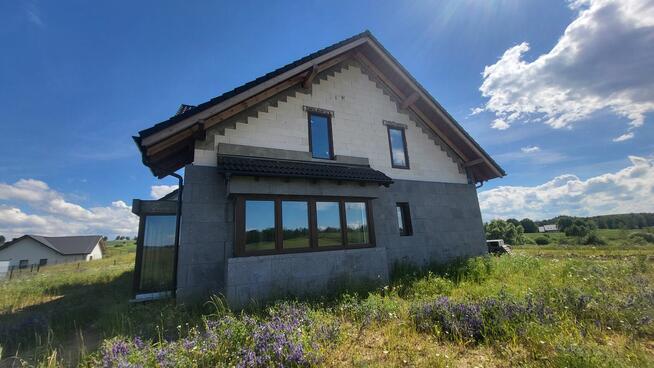 dom w zabudowie bliźniaczej