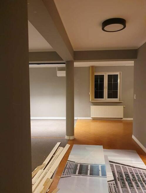 Gładzie polimerowe zacierane na mokro i inne