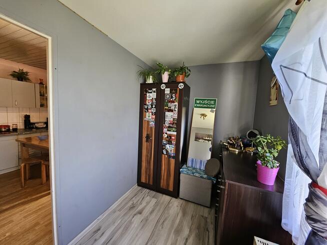 Dom W miejscowości Moszczenica, z działką 10 ar.