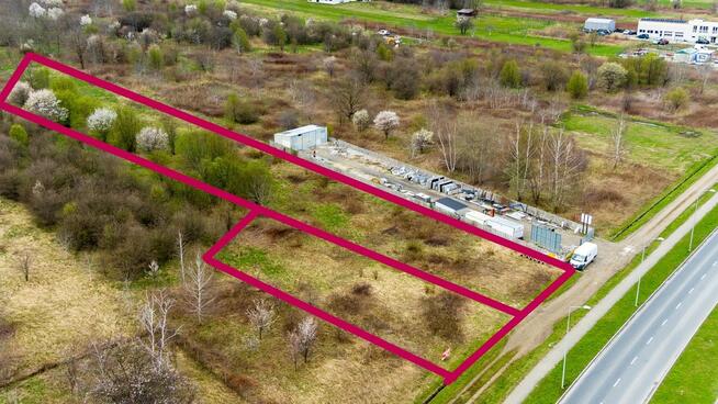 Sprzedam działkę inwestycyjno-mieszkaniową.