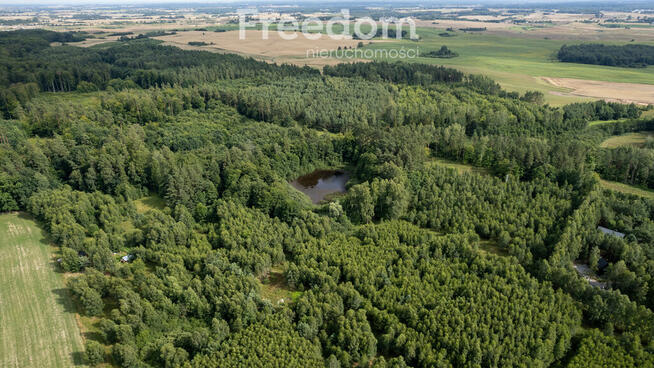 Działka budowlana, w otoczeniu lasów i jezior