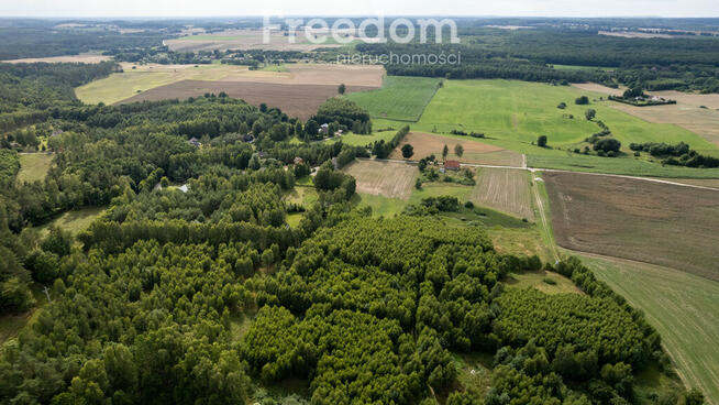 Działka budowlana, w otoczeniu lasów i jezior