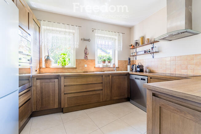 Klimatyczny dom pod Warszawą do wprowadzenia