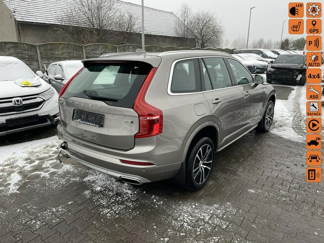 Volvo XC 90 D5 AWD Momentum Virtual Podgrzewanie