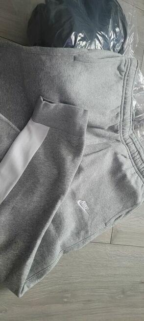 Nowy meski Dres Nike M