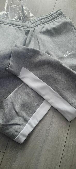 Nowy meski Dres Nike M