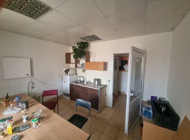 Hala produkcyjna 525 m2, ogrzewana, socjal