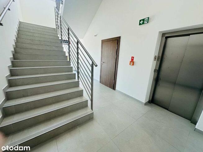 Nowe powierzchnie biurowe, cisza, zieleń