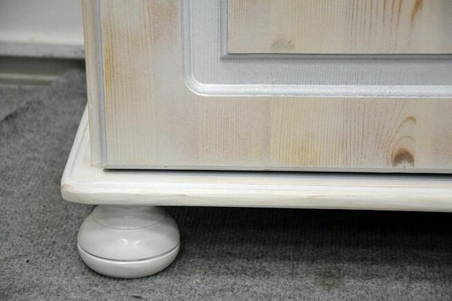 kredens sosnowy - jak nowy