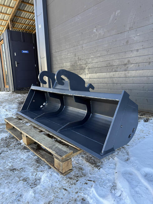 Łyżka skarpowa 150cm 3,6-5,5t CW10