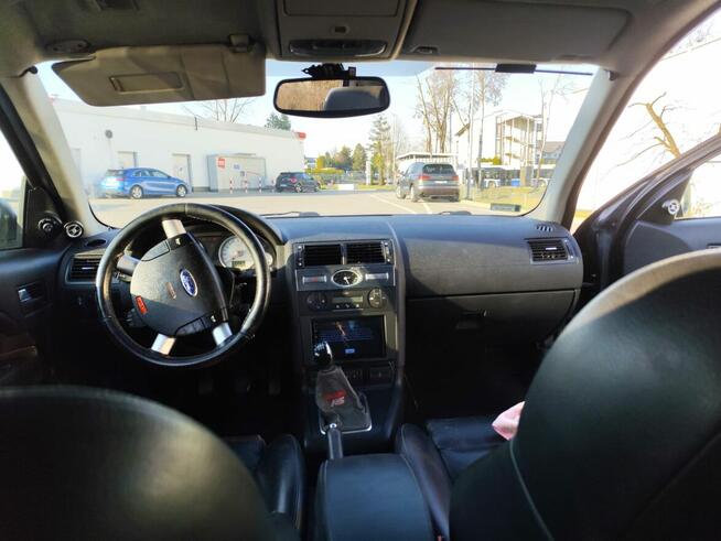 Mam do sprzedania Forda Mondeo MK3 w wersji Titanium 2004r.