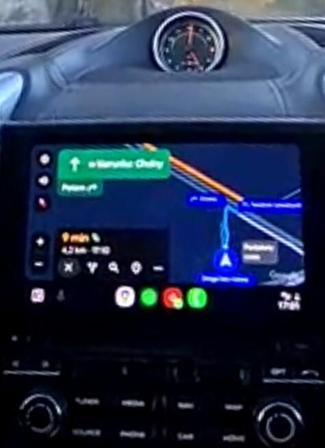 Porsche Cayenne Bezprzewodowy Apple CarPlay i Android Auto