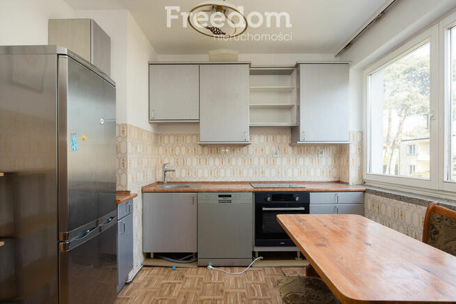 Dom wolnostojący, 100 m od stacji PKP Michalin