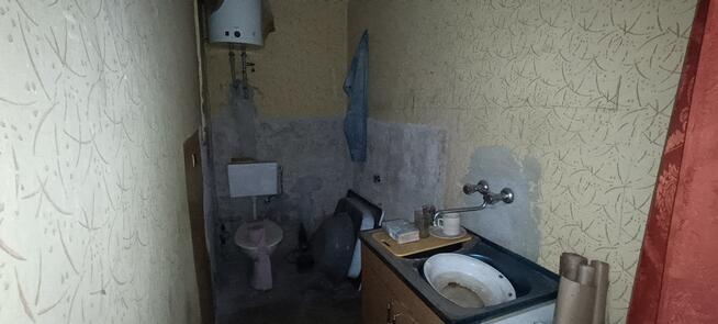 Kawalerka do kapitalnego remontu