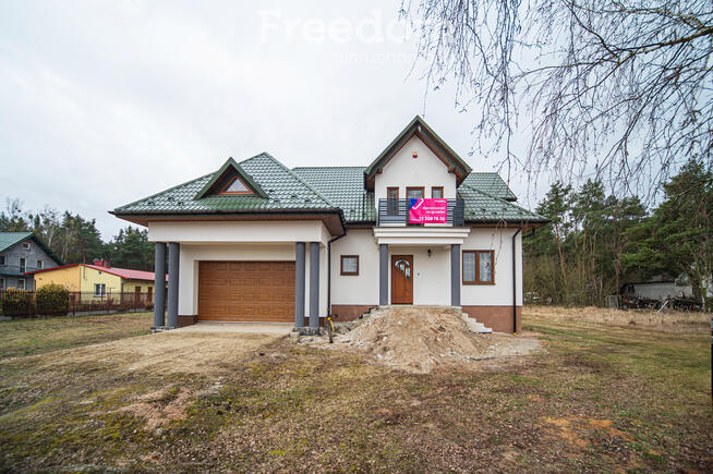 Przestronny dom w Nowej Wsi na sprzedaż