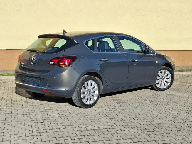 Opel Astra cosmo Nawigacja 1.4 benzyna