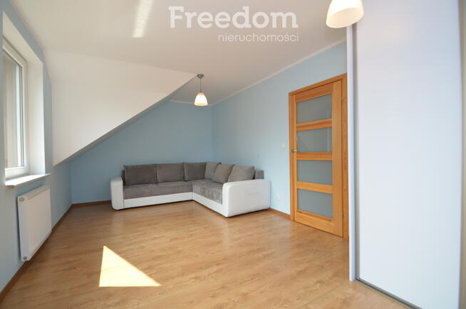 Dom w zabudowie szeregowej w Szczęsnem