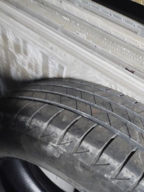 Sprzedam komplet opon letnich Bridgestone 225/65/17