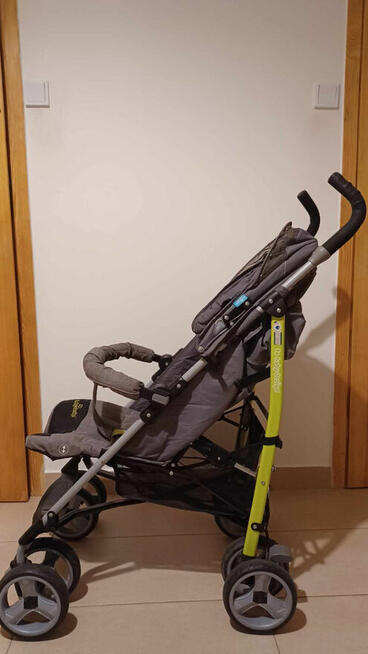 wózek dziecięcy typu parasolka