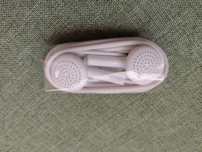 Nowe słuchawki do telefonu , kabel