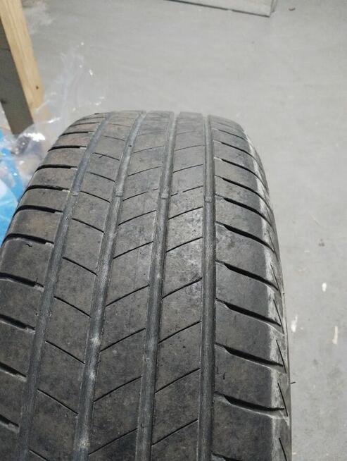 Sprzedam komplet opon letnich Bridgestone 225/65/17