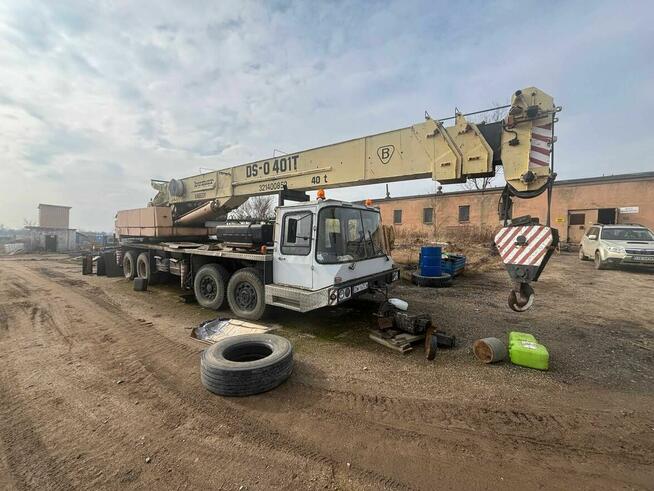 Dźwig Bumar Łabędy DS0401T