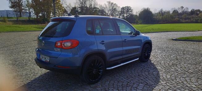 Volkswagen Tiguan z 2010 r. 2.0 TSI 4 Motion o mocy 170 KM b