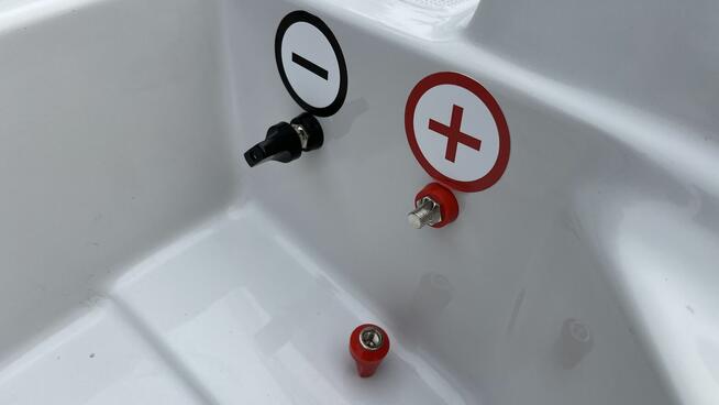 Nowa ŁÓDKA łódź wędkarska rekreacyjna STABILNA WojBots