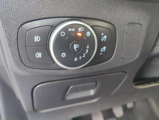 Ford Focus Salon Polska fv23